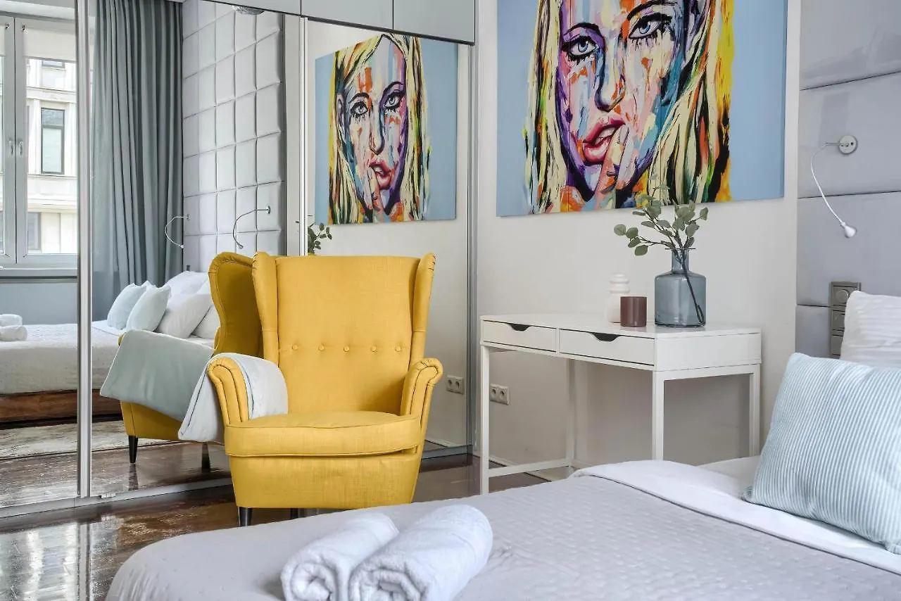 Corolla Apartments Pod Palma - Nowy Swiat Warszawa