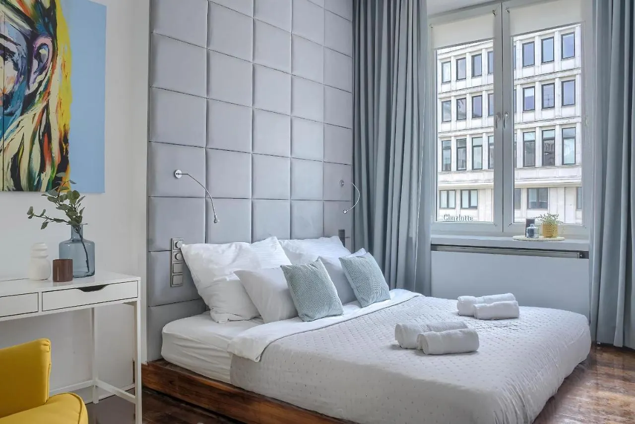 Corolla Apartments Pod Palma - Nowy Swiat Warszawa